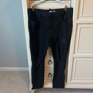 Old Navy black ripped jeans, size 18